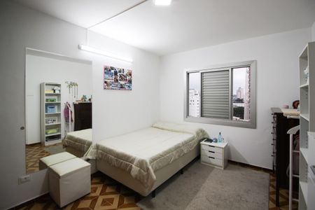 Apartamento à venda com 112m², 2 quartos e 1 vaga Apartamento à venda com 112m², 2 quartos e 1 vagaQuarto 1