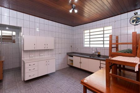 Casa à venda com 330m², 3 quartos e 7 vagas Casa à venda com 330m², 3 quartos e 7 vagasCozinha