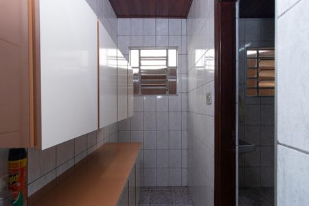 Casa à venda com 330m², 3 quartos e 7 vagas Casa à venda com 330m², 3 quartos e 7 vagasDespensa