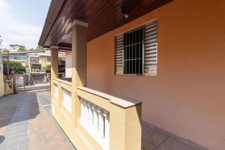 Casa à venda com 330m², 3 quartos e 7 vagas Casa à venda com 330m², 3 quartos e 7 vagasÁrea Externa