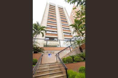 Apartamento para alugar com 70m², 1 quarto e 1 vaga Apartamento para alugar com 70m², 1 quarto e 1 vagaFachada