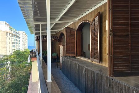 Apartamento à venda com 185m², 4 quartos e 1 vaga Apartamento à venda com 185m², 4 quartos e 1 vagaVaranda da Sala