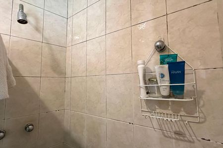 Apartamento à venda com 185m², 4 quartos e 1 vaga Apartamento à venda com 185m², 4 quartos e 1 vagaBanheiro de Serviço