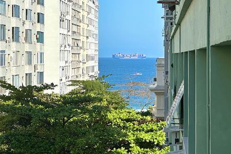 Apartamento à venda com 185m², 4 quartos e 1 vaga Apartamento à venda com 185m², 4 quartos e 1 vagaVista da Varanda da Sala