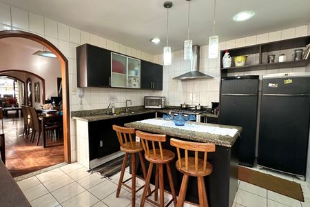Apartamento à venda com 185m², 4 quartos e 1 vaga Apartamento à venda com 185m², 4 quartos e 1 vagaCozinha