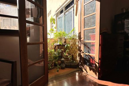 Apartamento à venda com 185m², 4 quartos e 1 vaga Apartamento à venda com 185m², 4 quartos e 1 vagaVaranda da Sala