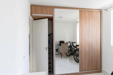 Apartamento à venda com 78m², 3 quartos e 1 vaga Apartamento à venda com 78m², 3 quartos e 1 vagaQuarto 2