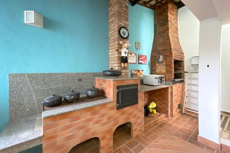 Casa à venda com 496m², 5 quartos e 4 vagas Casa à venda com 496m², 5 quartos e 4 vagasEspaçpo Gourmet