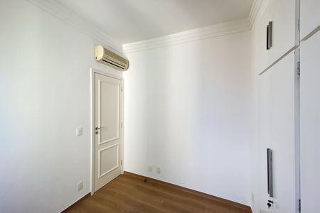 Apartamento para alugar com 138m², 2 quartos e 2 vagas Apartamento para alugar com 138m², 2 quartos e 2 vagasQuarto