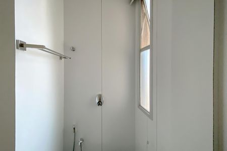 Apartamento para alugar com 138m², 2 quartos e 2 vagas Apartamento para alugar com 138m², 2 quartos e 2 vagasBanheiro Social