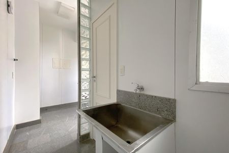 Apartamento para alugar com 138m², 2 quartos e 2 vagas Apartamento para alugar com 138m², 2 quartos e 2 vagasÁrea de Serviço