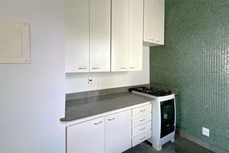 Apartamento para alugar com 138m², 2 quartos e 2 vagas Apartamento para alugar com 138m², 2 quartos e 2 vagasCozinha