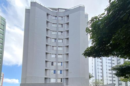 Apartamento para alugar com 138m², 2 quartos e 2 vagas Apartamento para alugar com 138m², 2 quartos e 2 vagasFachada