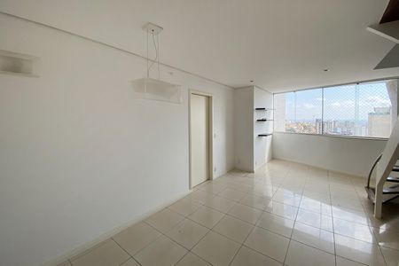 Apartamento para alugar com 138m², 2 quartos e 2 vagas Apartamento para alugar com 138m², 2 quartos e 2 vagasSala