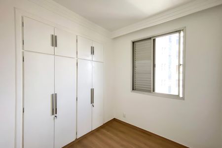 Apartamento para alugar com 138m², 2 quartos e 2 vagas Apartamento para alugar com 138m², 2 quartos e 2 vagasQuarto
