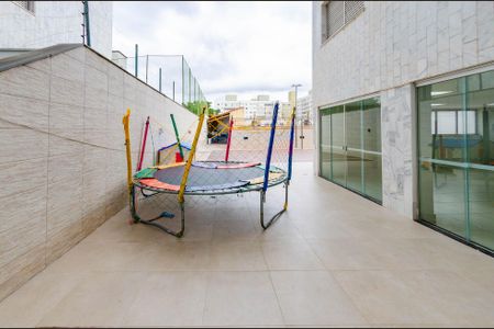 Apartamento para alugar com 130m², 4 quartos e 2 vagas Apartamento para alugar com 130m², 4 quartos e 2 vagasÁrea comum