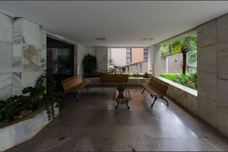 Apartamento para alugar com 130m², 4 quartos e 2 vagas Apartamento para alugar com 130m², 4 quartos e 2 vagasÁrea comum