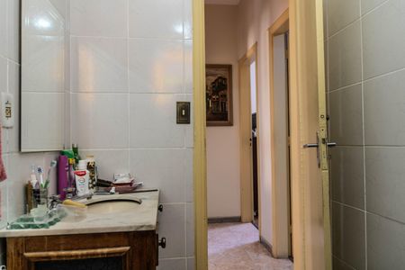 Apartamento à venda com 92m², 3 quartos e 1 vaga Apartamento à venda com 92m², 3 quartos e 1 vagaBanheiro Social