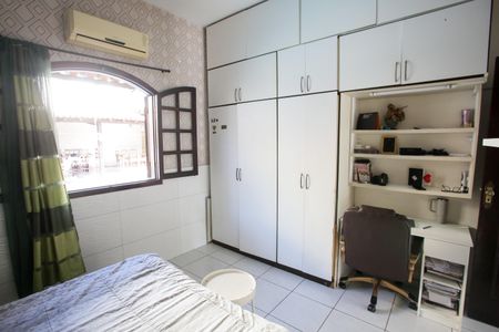 Casa à venda com 219m², 4 quartos e 2 vagas Suíte 1
