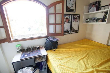 Casa à venda com 219m², 4 quartos e 2 vagas Suíte 4