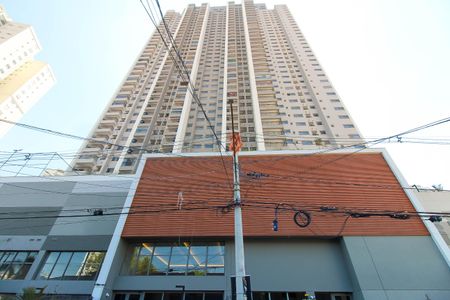 Apartamento à venda com 73m², 2 quartos e 1 vaga Apartamento à venda com 73m², 2 quartos e 1 vagaFachada