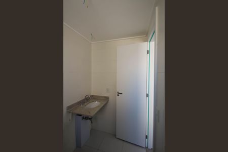 Apartamento à venda com 73m², 2 quartos e 1 vaga Apartamento à venda com 73m², 2 quartos e 1 vagaBanheiro da Suíte