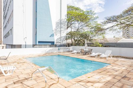 Apartamento para alugar com 60m², 2 quartos e 1 vagaÁrea comum - Piscina