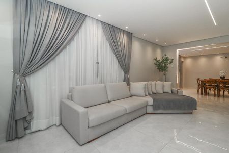 Sala de apartamento à venda com 2 quartos, 125m² em Petrópolis, Porto Alegre