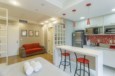 Studio à venda com 50m², 1 quarto e 1 vaga Studio à venda com 50m², 1 quarto e 1 vagaStudio