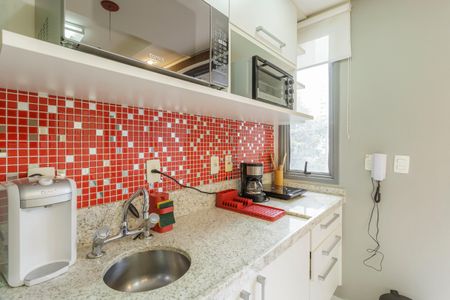 Studio à venda com 50m², 1 quarto e 1 vaga Studio à venda com 50m², 1 quarto e 1 vagaCozinha