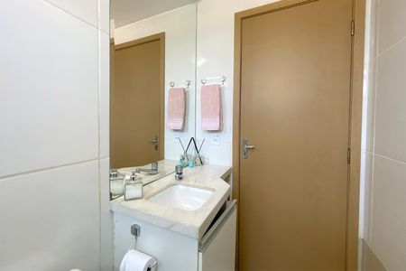 Apartamento à venda com 140m², 2 quartos e 2 vagasBanheiro 