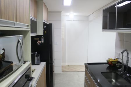 Apartamento à venda com 95m², 3 quartos e 2 vagasCozinha