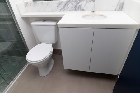 Apartamento à venda com 96m², 2 quartos e 2 vagas Apartamento à venda com 96m², 2 quartos e 2 vagasBanheiro