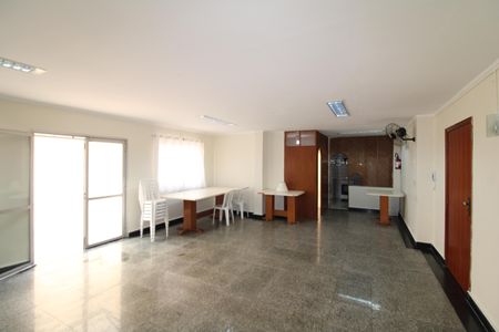 Apartamento à venda com 73m², 3 quartos e 1 vagaÁrea Comum