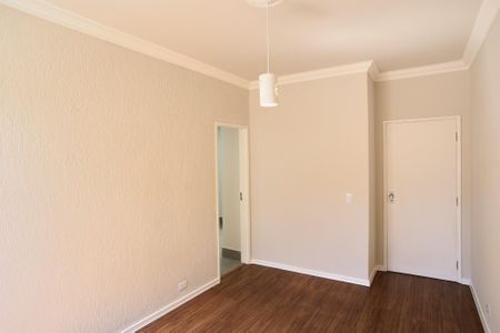 Sala de apartamento à venda com 3 quartos, 77m² em Santa Efigênia, Belo Horizonte