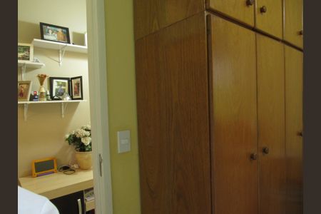 Casa à venda com 180m², 3 quartos e 2 vagasQuarto 1