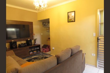 Sala de casa para alugar com 3 quartos, 180m² em Bussocaba , Osasco
