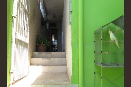 Casa à venda com 180m², 3 quartos e 2 vagasÁrea externa