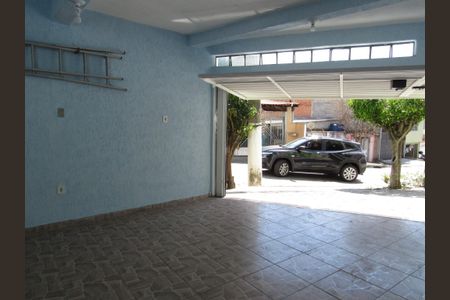 Casa à venda com 180m², 3 quartos e 2 vagasGaragem