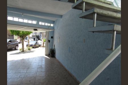 Casa à venda com 180m², 3 quartos e 2 vagasGaragem
