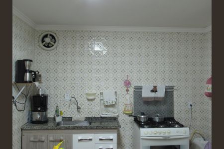 Casa à venda com 180m², 3 quartos e 2 vagasCozinha