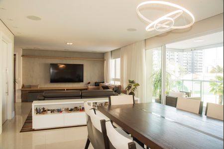 Sala de apartamento para alugar com 3 quartos, 184m² em Indianópolis, São Paulo