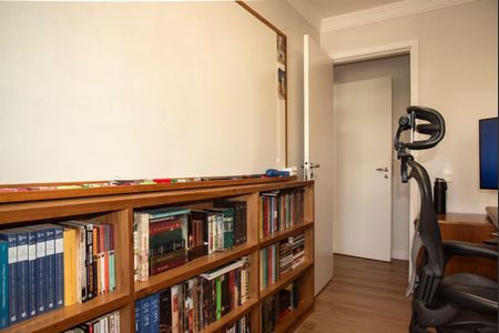 Apartamento à venda com 184m², 3 quartos e 3 vagasEscritório