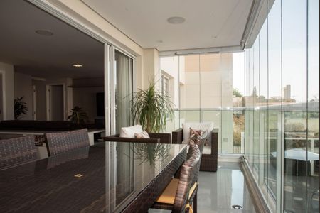 Apartamento à venda com 184m², 3 quartos e 3 vagasVaranda gourmet