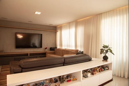 Apartamento à venda com 184m², 3 quartos e 3 vagasSala