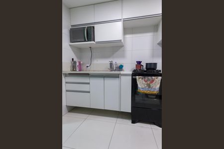 Apartamento à venda com 74m², 2 quartos e 2 vagas Apartamento à venda com 74m², 2 quartos e 2 vagasCozinha