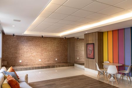 Apartamento à venda com 74m², 2 quartos e 2 vagas Apartamento à venda com 74m², 2 quartos e 2 vagasÁrea comum - Salão de festas
