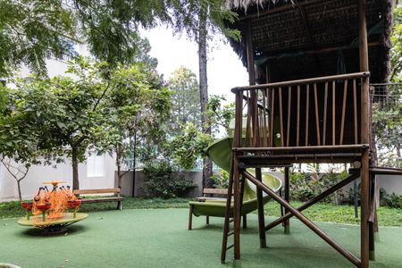 Apartamento à venda com 74m², 2 quartos e 2 vagas Apartamento à venda com 74m², 2 quartos e 2 vagasÁrea comum - Playground