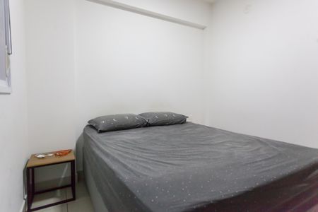 Apartamento à venda com 74m², 2 quartos e 2 vagas Apartamento à venda com 74m², 2 quartos e 2 vagasSuíte