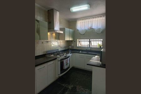 Casa à venda com 278m², 5 quartos e 4 vagas